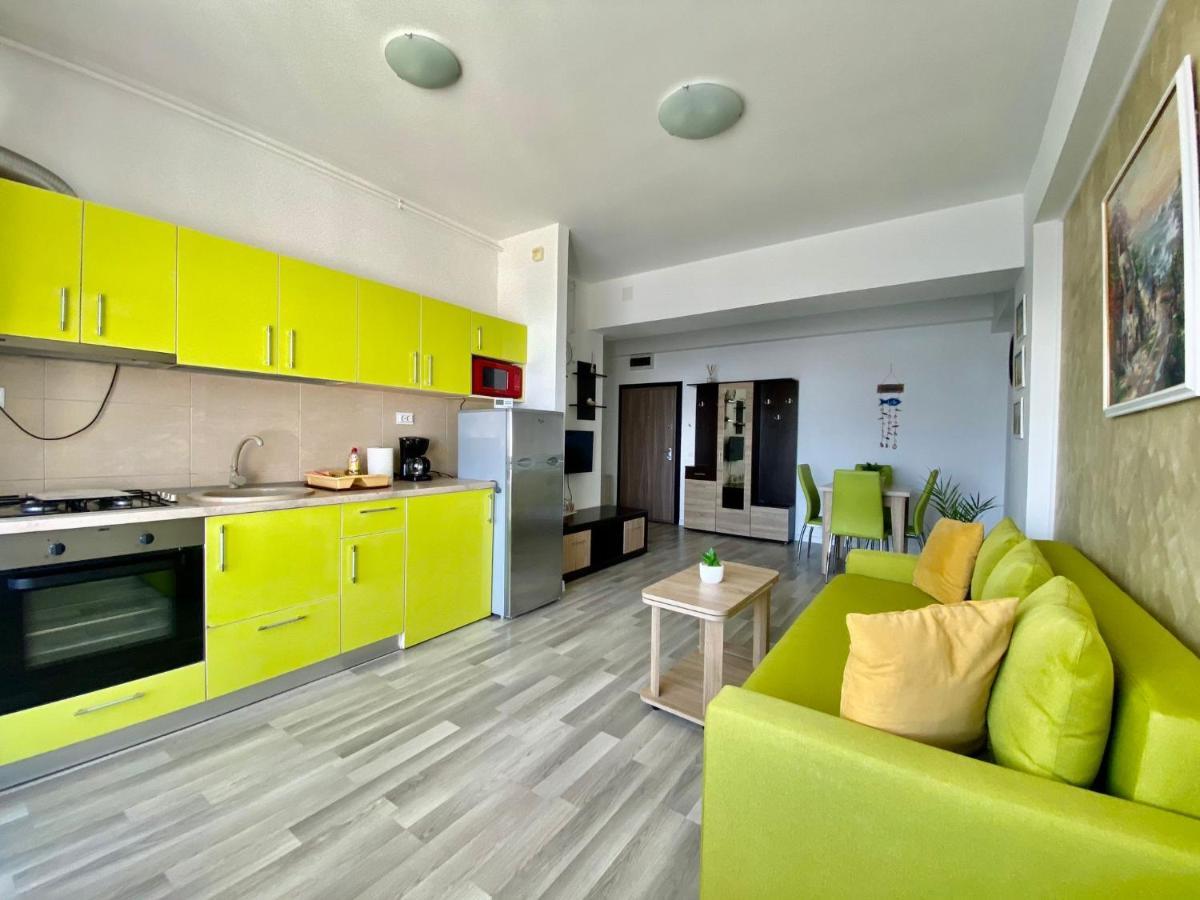 Apartament Summerland Mamaia Nord Exterior photo
