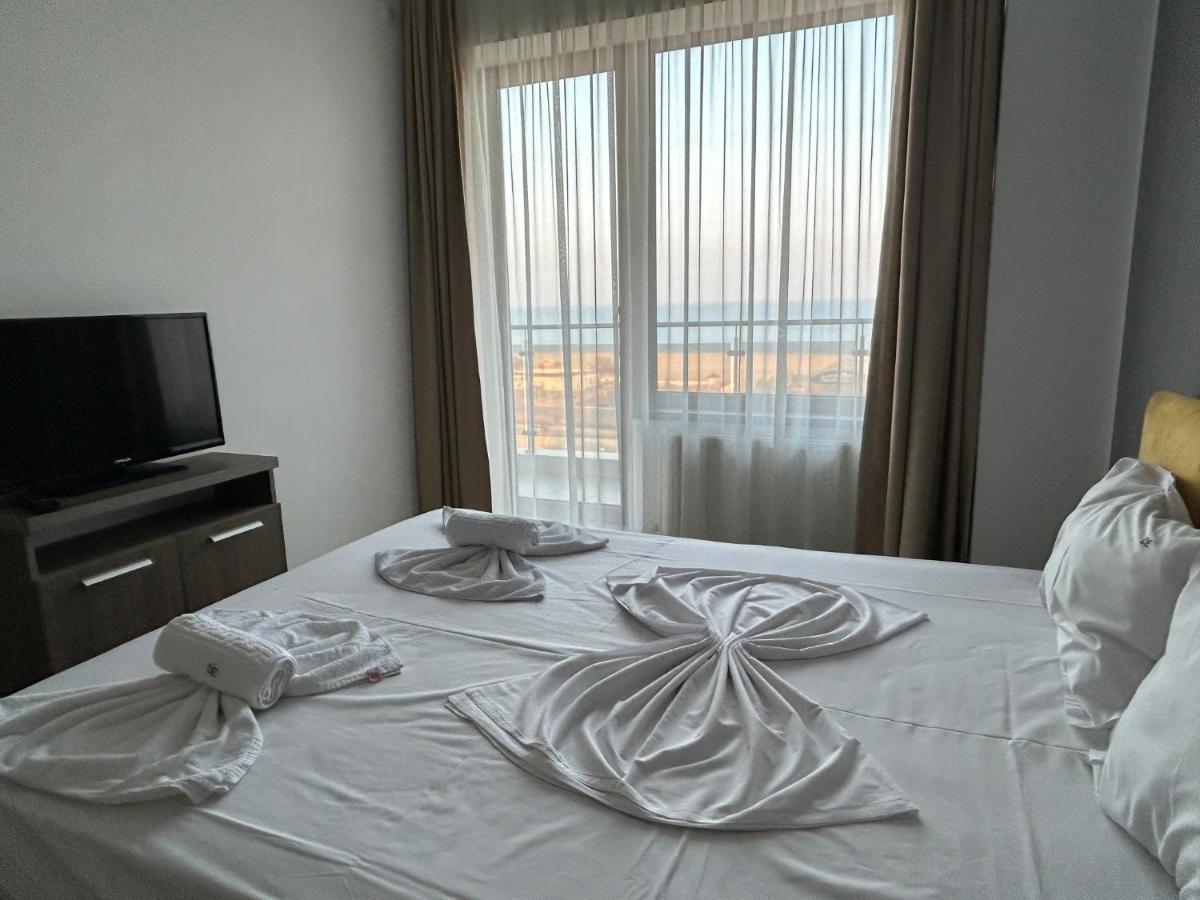 Apartament Summerland Mamaia Nord Exterior photo