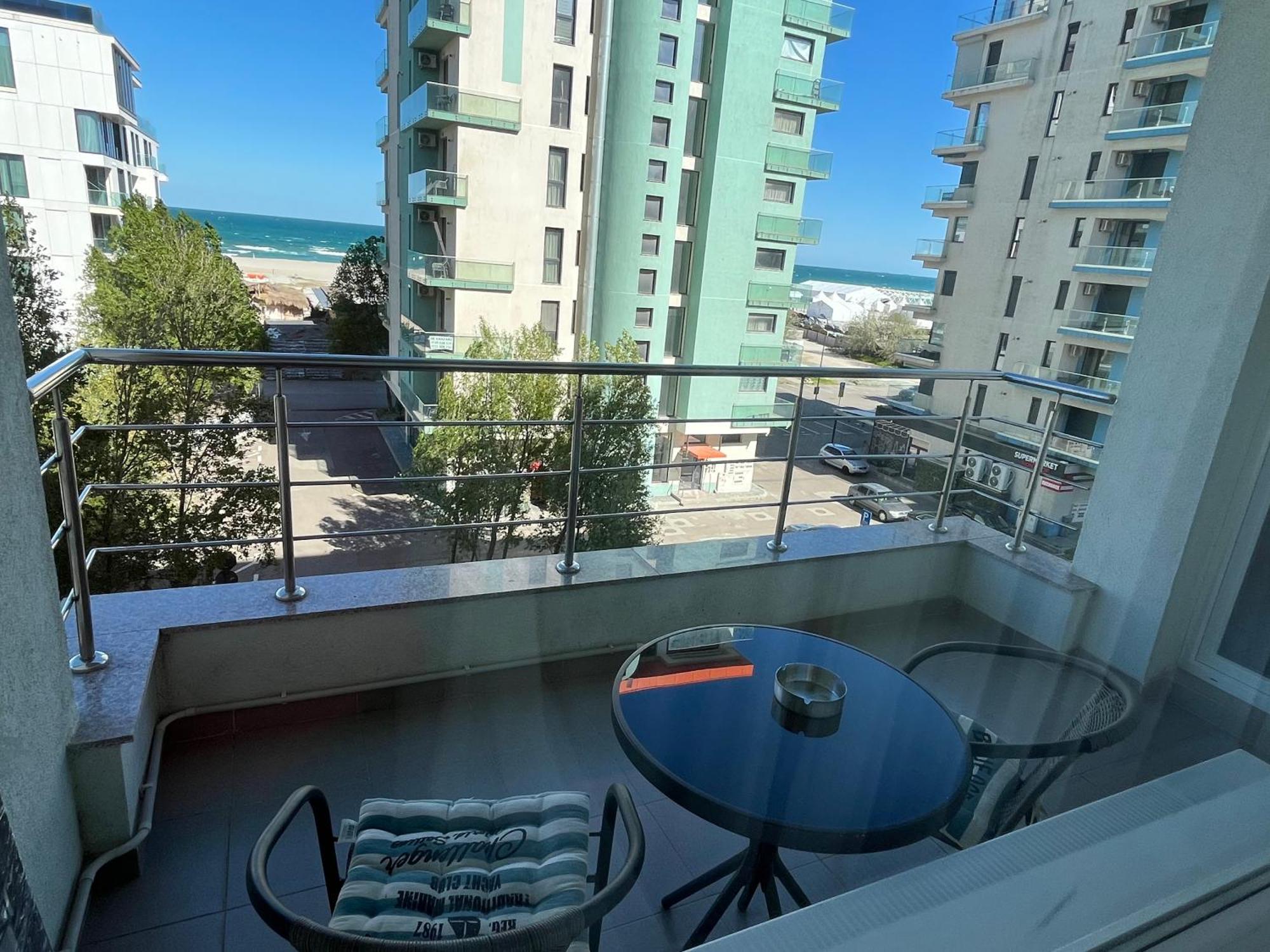 Apartament Summerland Mamaia Nord Exterior photo