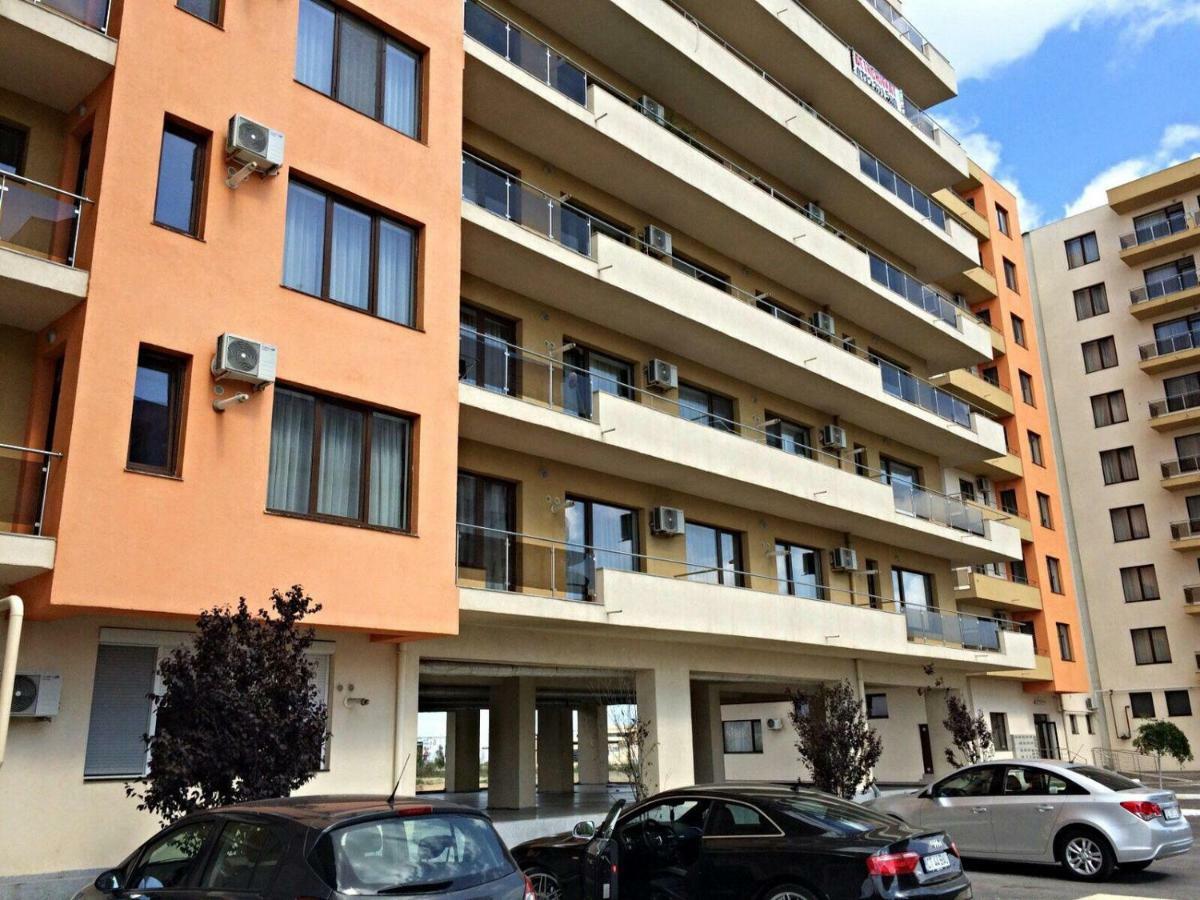 Apartament Summerland Mamaia Nord Exterior photo